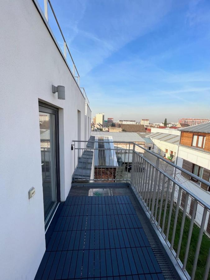 Modern And Bright Apartment Near Paris ラ・クールヌーヴ エクステリア 写真