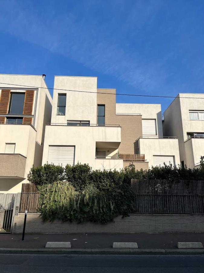 Modern And Bright Apartment Near Paris ラ・クールヌーヴ エクステリア 写真